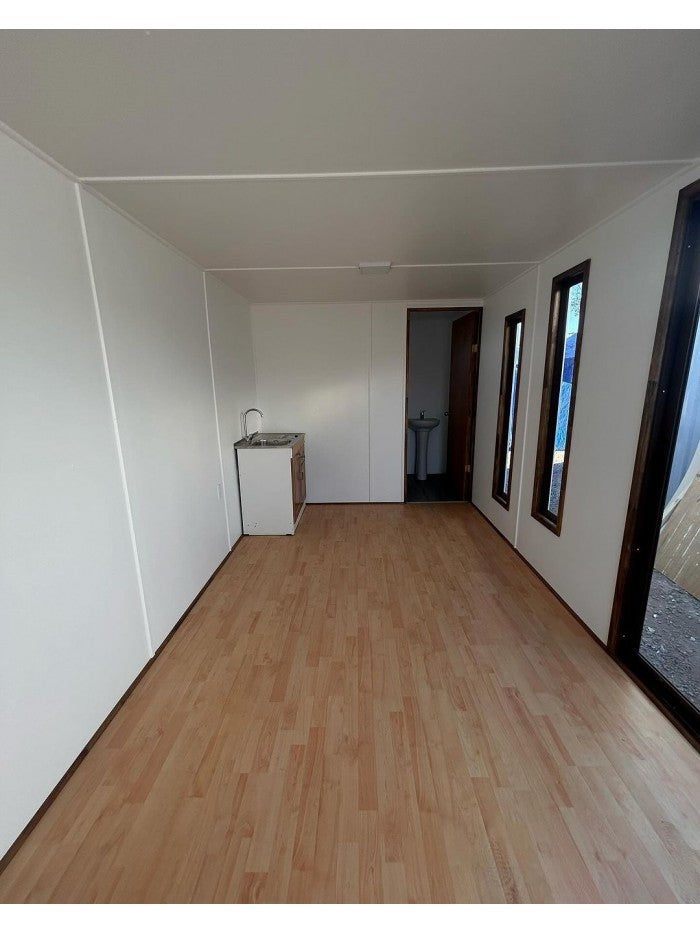 6 x 3 m Schiffscontainer-Werkstatt – 18 m²